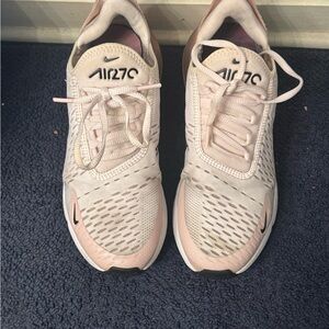 Nike Air270 Women's Athletic Shoes - Pale Pink